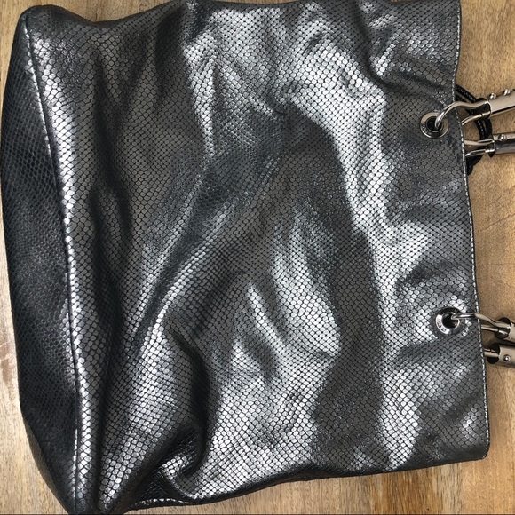 Michael Kors Skorpios metallic snakeskin bag - Picture 10 of 16